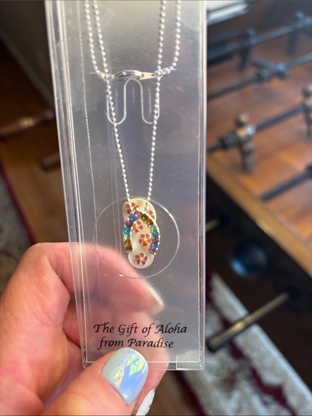 NWT Island Treasures Silver Tone Multicolor Flip Flop Pendant Necklace